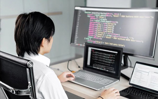 茌平 ,php声明和调用变量的符号是什么？